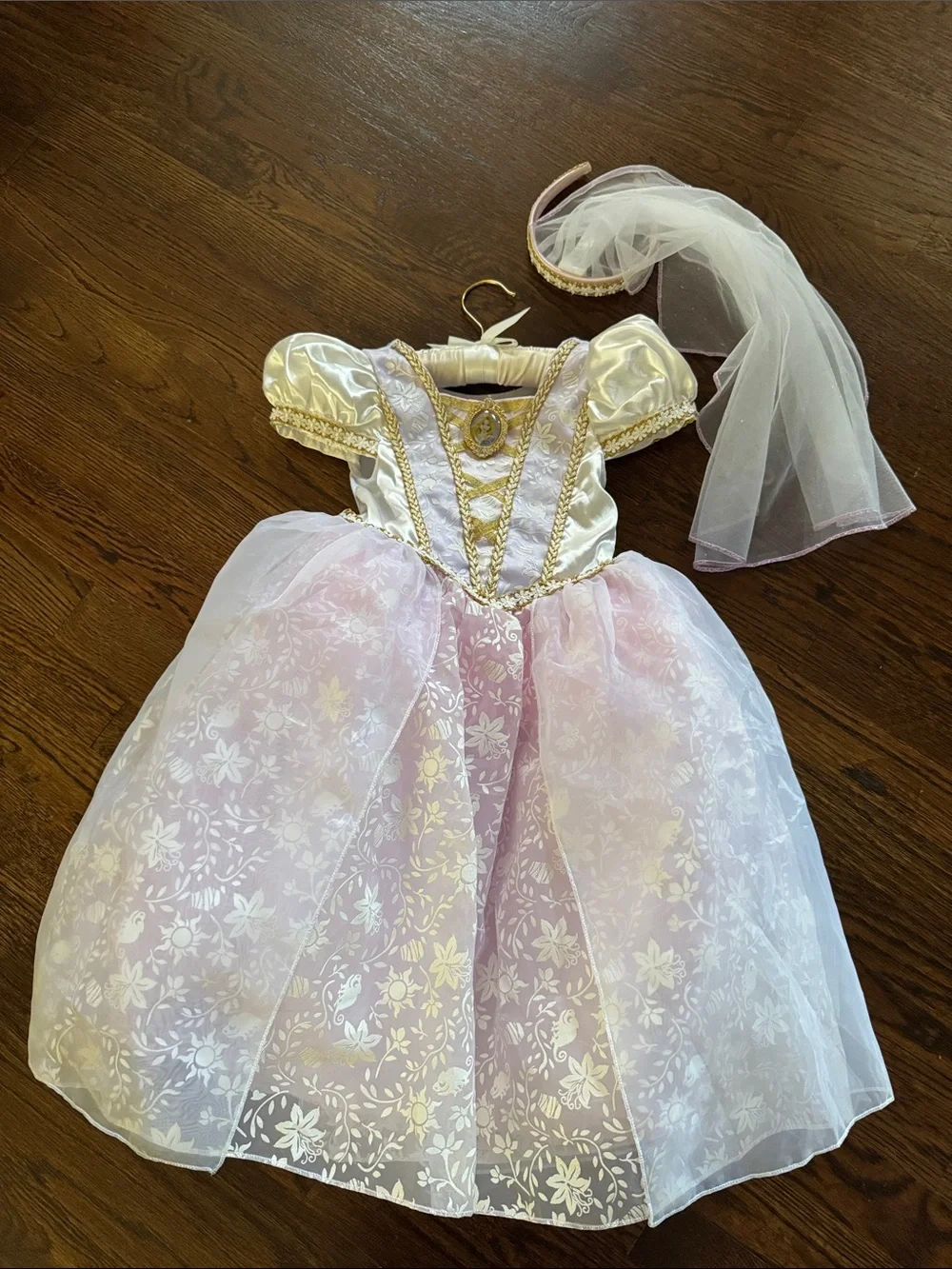 💜Disney Rapunzel Sz 4 Wedding Dress “Tangled Ever After” Lavender & White